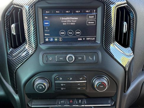 Used 2020 Chevrolet Silverado 2500 Custom w/ Custom Convenience Package image 22