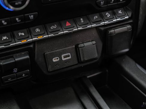 Used 2021 GMC Sierra 1500 Denali w/ Denali Ultimate Package image 54