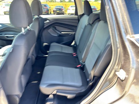 Used 2016 Ford Escape SE w/ Equipment Group 201A image 20