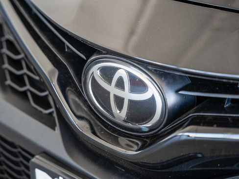 Certified 2022 Toyota Camry SE w/ TRD Appearance Package (TMS) image 6