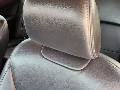 Used 2017 Subaru Outback 2.5i Limited image 5