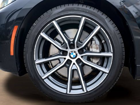 Used 2025 BMW 430i Convertible w/ Premium Package RWD image 39
