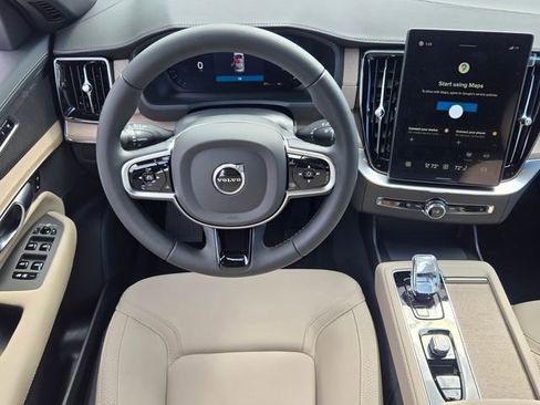 New 2026 Volvo XC90 B6 Plus w/ Protection Package Premier image 14