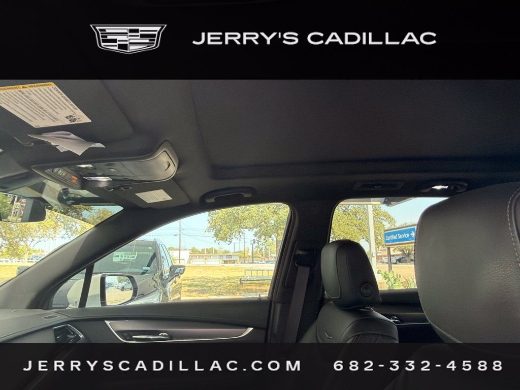 Used 2022 Cadillac XT6 Luxury FWD image 9