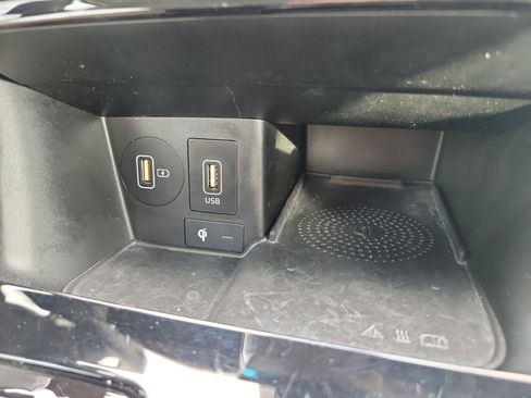 Certified 2020 Kia Cadenza Limited image 36