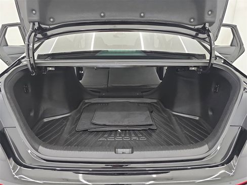 Certified 2023 Honda Accord EX-L image 15