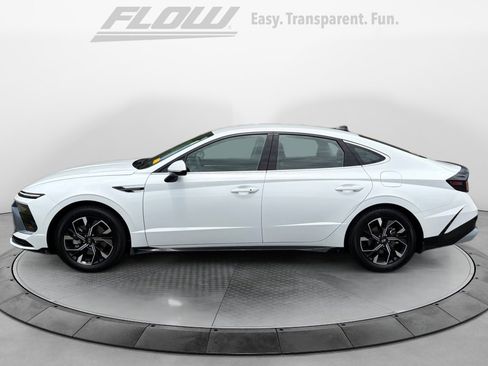 Used 2024 Hyundai Sonata SEL FWD image 5
