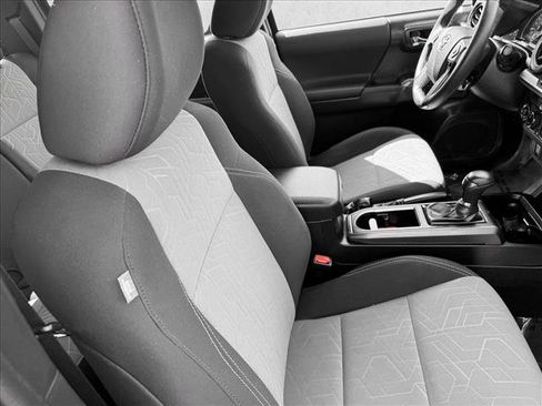 Certified 2023 Toyota Tacoma TRD Off-Road w/ Technology Package image 19