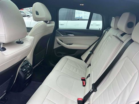 Used 2023 BMW X4 xDrive30i w/ M Sport Package image 10