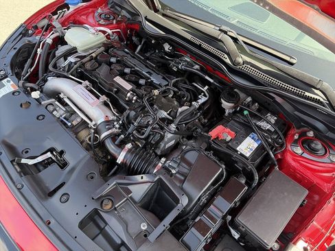 Used 2018 Honda Civic Type R image 15