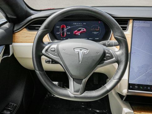 Used 2021 Tesla Model S Long Range Plus AWD/4WD image 17