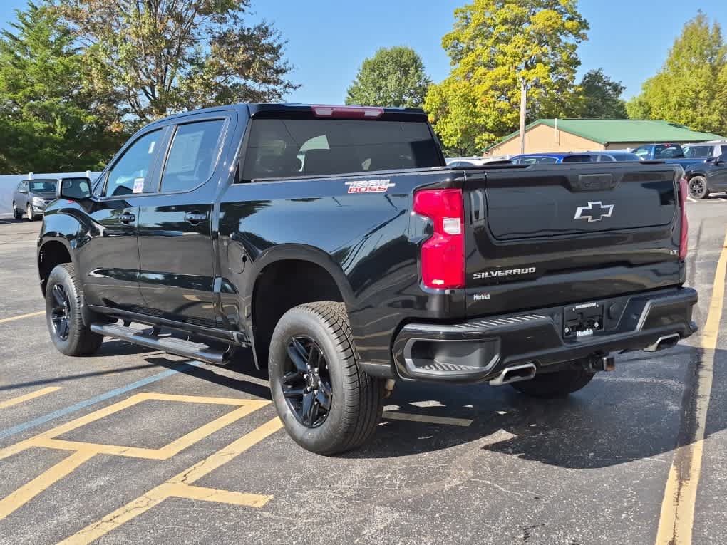 Used 2023 Chevrolet Silverado 1500 LT Trail Boss w/ Protection Package AWD/4WD image 4