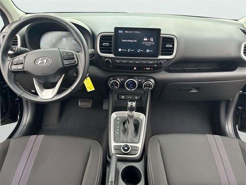 Certified 2023 Hyundai Venue SEL image 15