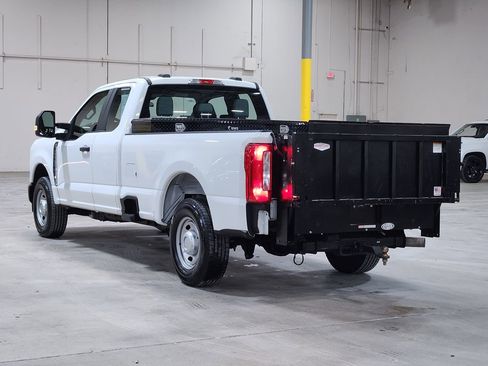 Used 2023 Ford F250 XL image 11