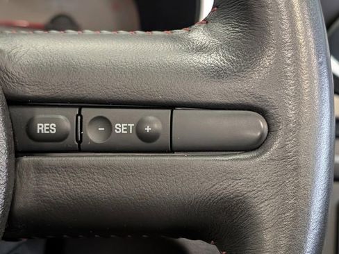 Used 2007 Ford Mustang Shelby GT500 image 25