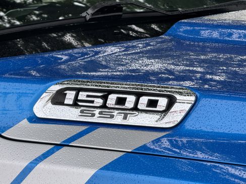 Used 2025 RAM 1500 Lone Star image 4