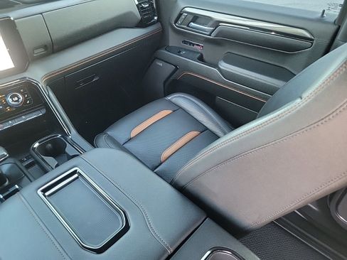 Used 2022 GMC Sierra 1500 AT4 image 18