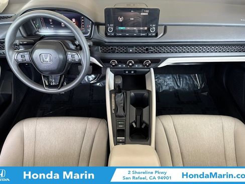 Used 2025 Honda Accord LX image 16
