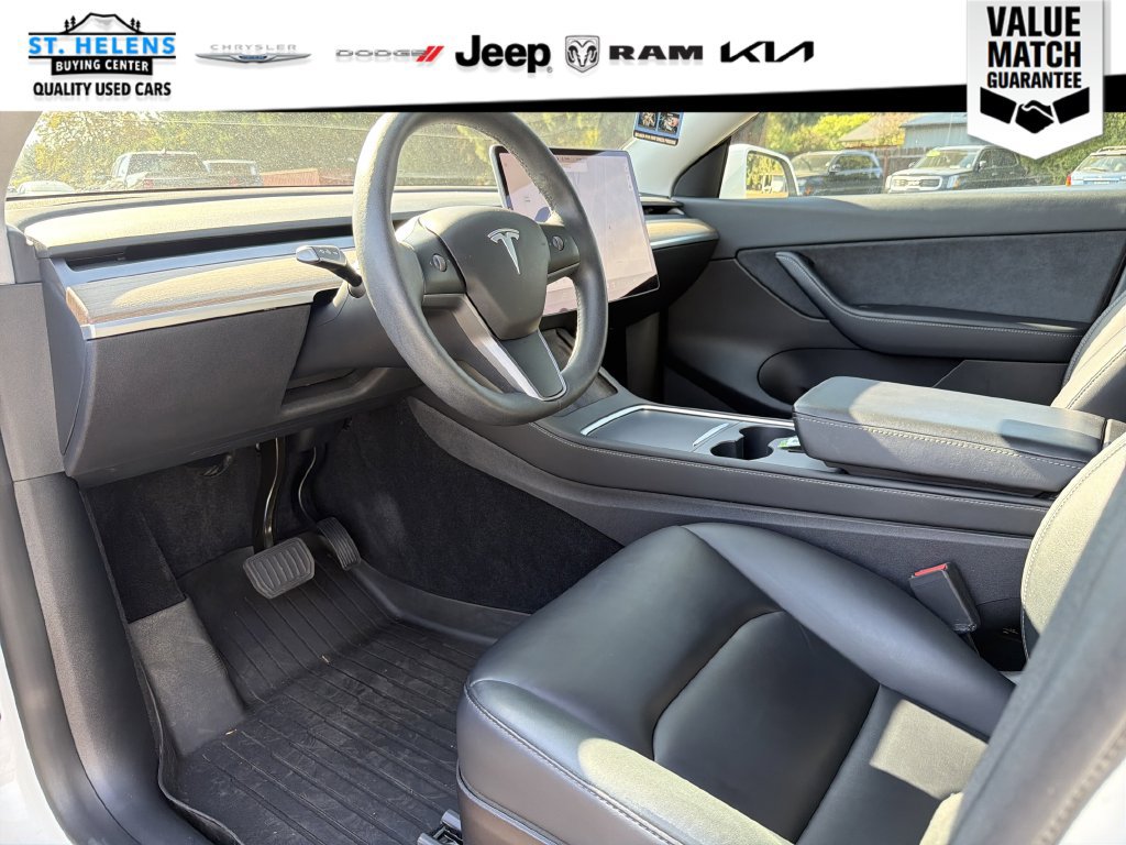 Used 2021 Tesla Model Y Long Range AWD/4WD image 11