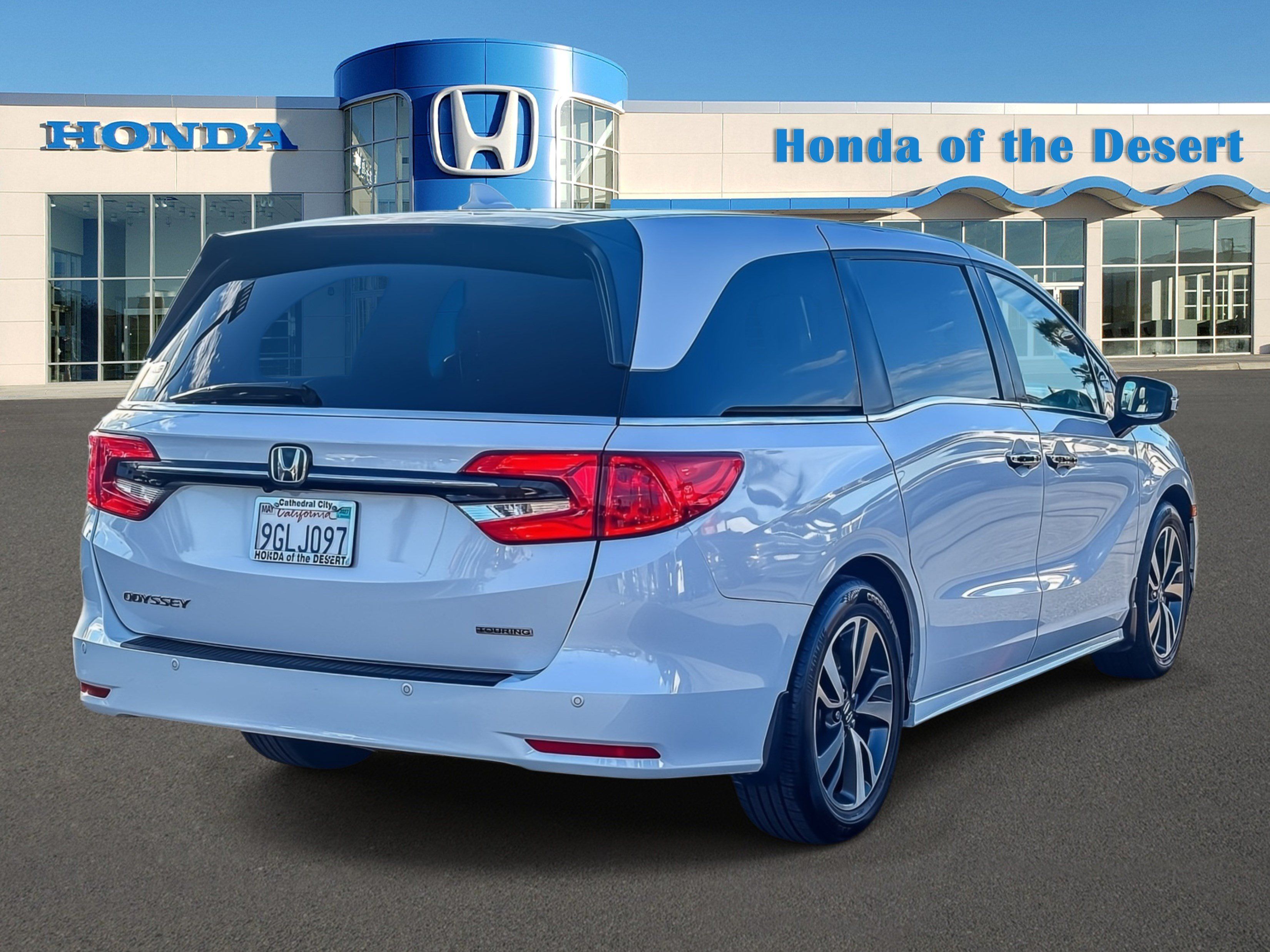 Used 2023 Honda Odyssey Touring image 7