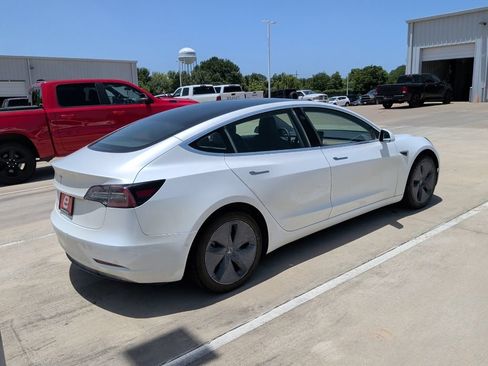 Used 2019 Tesla Model 3 RWD image 8