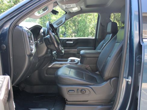Used 2022 Chevrolet Silverado 2500 LTZ w/ LTZ Texas Edition AWD/4WD image 24