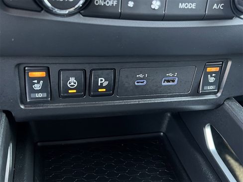 Certified 2023 Nissan Frontier SV w/ Technology Package image 21