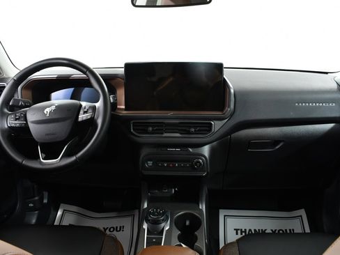 Used 2025 Ford Bronco Sport Outer Banks w/ Outer Banks Tech Package+ image 7