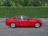 Used 2018 BMW 320i xDrive Sedan image 2