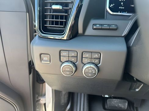 Certified 2026 GMC Sierra 2500 AT4 w/ AT4 Premium Plus Package AWD/4WD image 32