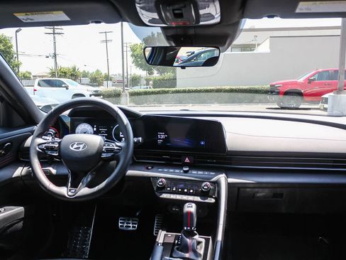 Certified 2025 Hyundai Elantra N Line FWD image 16