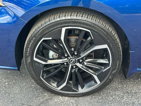 Used 2024 Nissan Altima 2.5 SR AWD/4WD image 8