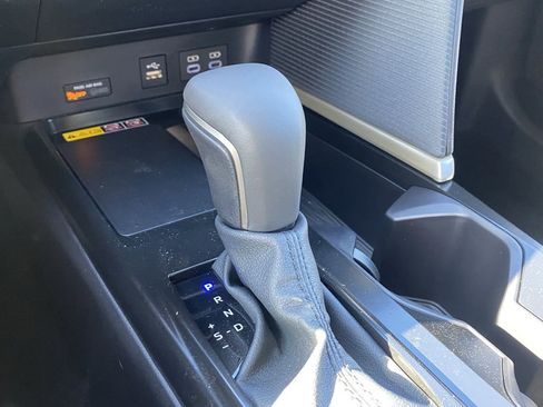 Used 2026 Toyota Camry SE image 13