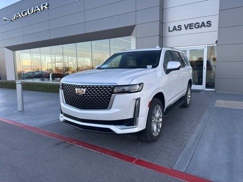 Used 2021 Cadillac Escalade Premium Luxury image 1