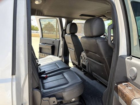 Used 2015 Ford F250 Platinum w/ FX4 Off-Road Package AWD/4WD image 15