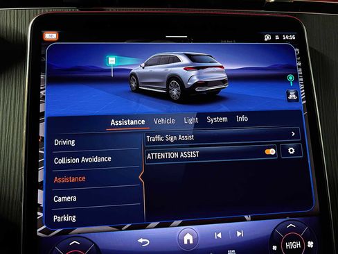 Used 2023 Mercedes-Benz EQE 500 4MATIC SUV image 38