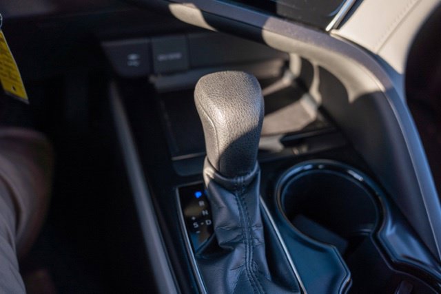 Used 2018 Toyota Camry LE FWD image 23