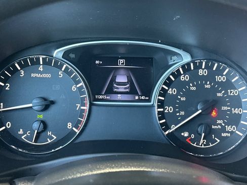Used 2020 Nissan Pathfinder S FWD image 25