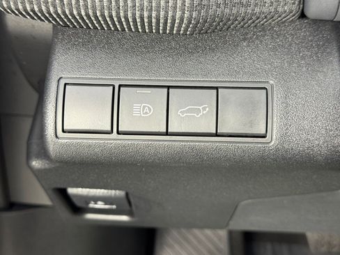 Used 2023 Toyota bZ4X Limited image 15