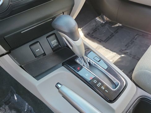 Used 2013 Honda Civic LX image 24