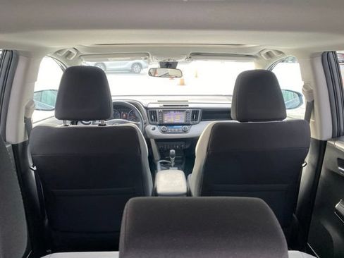 Used 2018 Toyota RAV4 Adventure AWD/4WD image 10