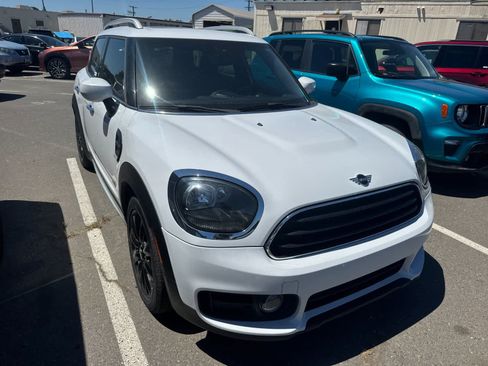 Used 2020 MINI Cooper Countryman ALL4 AWD/4WD image 3