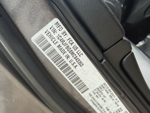 Used 2021 Jeep Grand Cherokee Limited AWD/4WD image 31