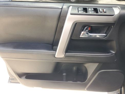 Used 2024 Toyota 4Runner SR5 image 18