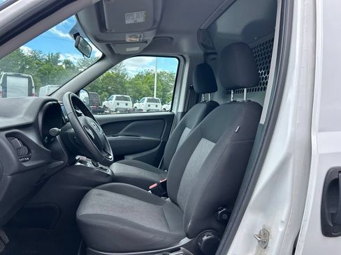 Used 2022 RAM ProMaster City Tradesman FWD image 5