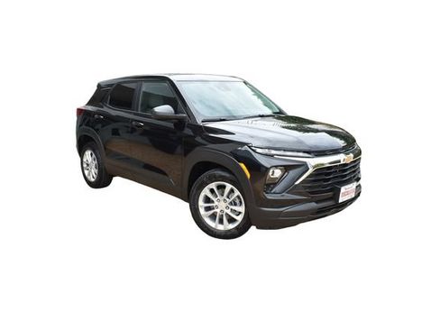 New 2026 Chevrolet TrailBlazer LS w/ LS Convenience Package FWD image 2