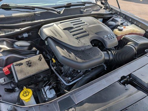 Used 2022 Dodge Challenger GT RWD image 39