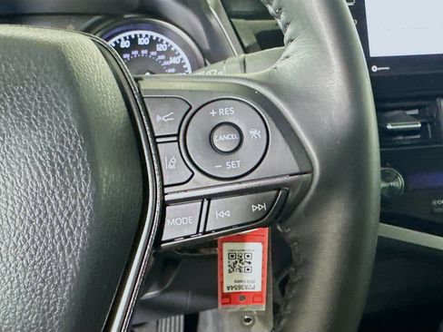Used 2023 Toyota Camry SE FWD image 17