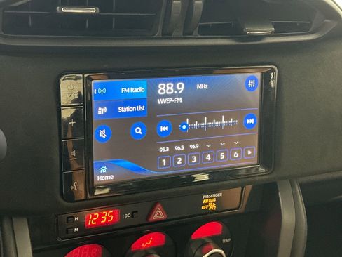 Used 2020 Toyota 86 image 23