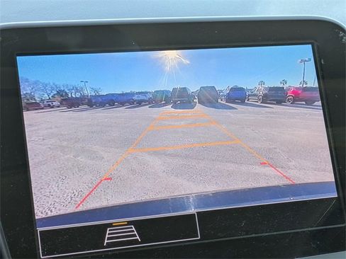 Certified 2025 Chevrolet Malibu LT image 21